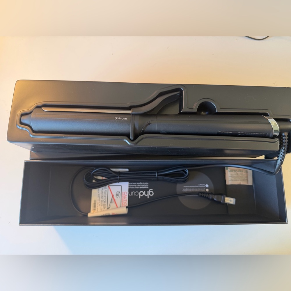 Ghd Soft Curl 1.25" Curling Iron - NWT/New in Box